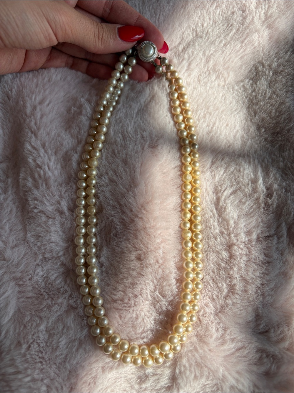 Vintage Double-Strand Pearl Necklace - Cream and Gold Tones